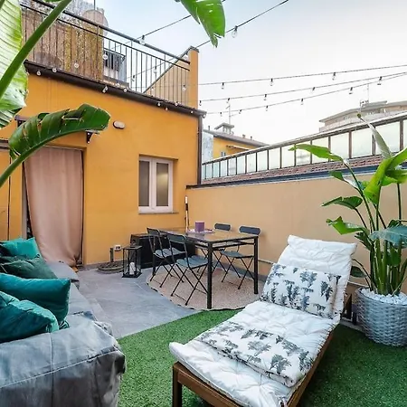 Duomo - Jacuzzi E Terrazzo - Cinema - Free Parking - Gym * Μιλάνο