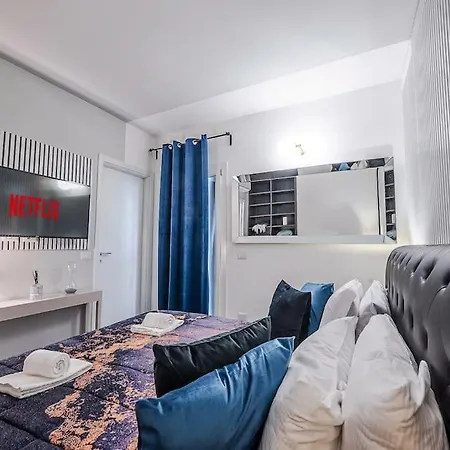 Duomo - Jacuzzi E Terrazzo - Cinema - Free Parking - Gym ミラノ