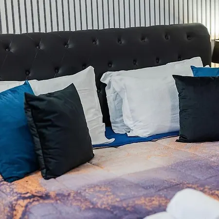 Duomo - Jacuzzi E Terrazzo - Cinema - Free Parking - Gym Βίλα Μιλάνο